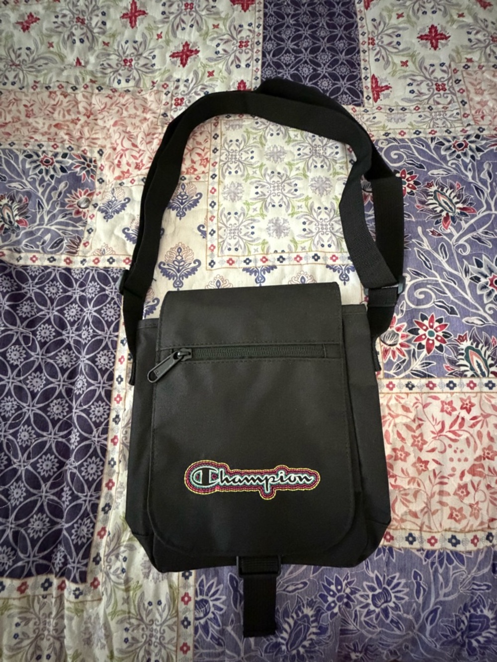 Champion Black Crossbody Bag – Compact Shoulder Bag